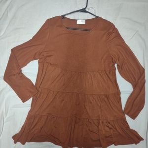 Discount Divas tunic